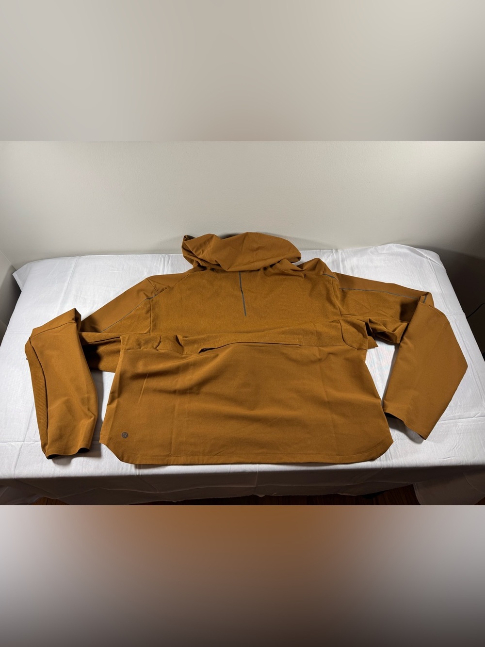 Vaulted Men's Lululemon Warp Light Packable Jacket in
